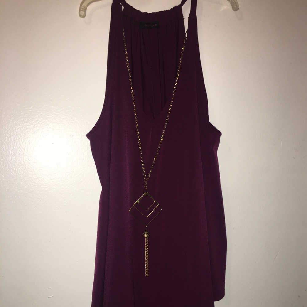 tank top - Picture 2 of 4